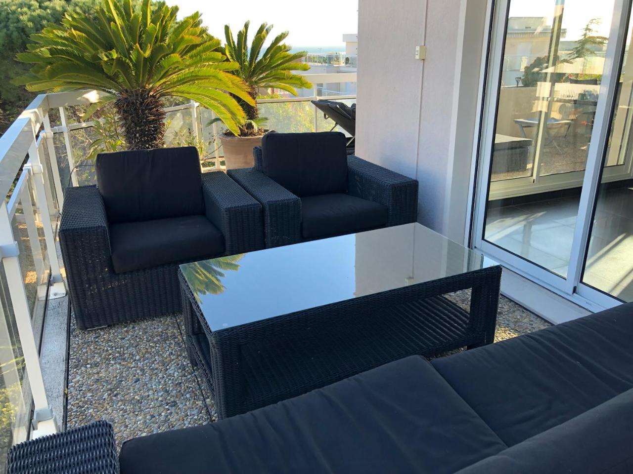Gorgeous One-Bedroom Apartment With Terrace And Sea View -Stayinantibes- Bijou Plage Exterior photo