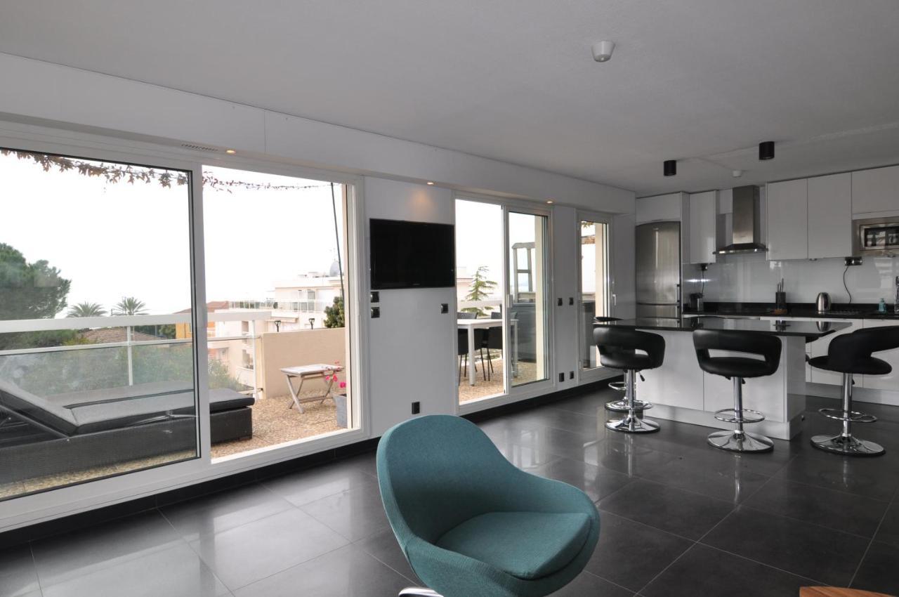 Gorgeous One-Bedroom Apartment With Terrace And Sea View -Stayinantibes- Bijou Plage Exterior photo